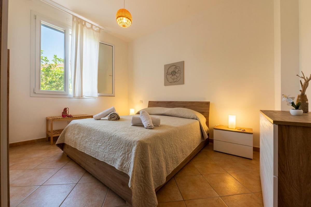 Villa Plumeria Campofelice Di Roccella Eksteriør bilde